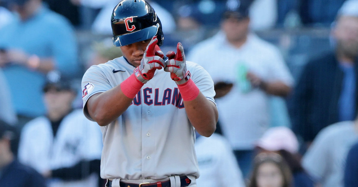 Oscar Gonzalez wins series for Cleveland on walk-off home run in