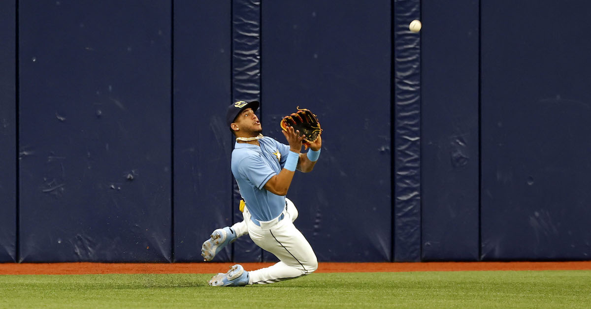 Blue Jays' Jackie Bradley Jr. Makes Incredible Leaping Catch Vs. Orioles